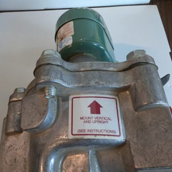Used Asco 2 Way Solenoid Valve 8215B60 25PSI 120-60V-HZ 15.4W 1.25Inch Pipe Size