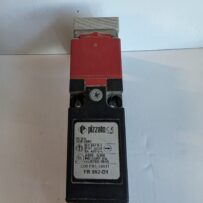 Used Pizzato Safety Switch FR692-D1 For a Separate Actuator Operates Direction Control