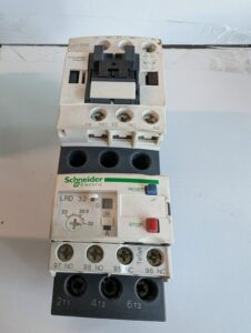 Used Schneider Overload Relay Combo LRD32-LC1D32