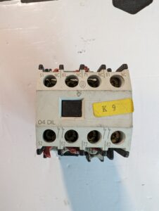 Used Moeller Contact Block DIL 00 M-10 With 04 DIL Auxiliary Block