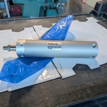Used SMC Pneumatic Cylinder NCDGBN40-0500 145 PSI New IN original Bag