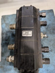 Used Haldex 1200120 Hydraulic  Manifold