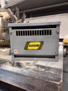 Beaver 10 KVA 600 - 480 V Transformer