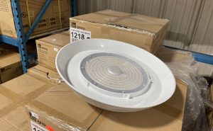 Used EE Lighting CHBD-150W-120-H-30K-HV Indoor/Outdoor Lights