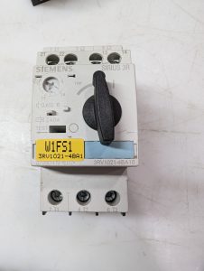Used Siemens Motor Circuit Breaker Switch Block 3RV1021-4BA10