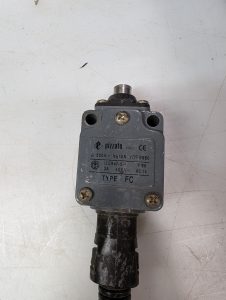Used Pizzato Limit Switch Button Actuated FC IEC947-5-1