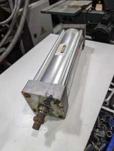 Used Schrader Bellows Pneumatic Cylinder HD FW2E118121-12