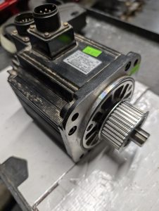 Used Yaskawa Servo Motor SCMGH-09DCA-YG25 850W 1500RPM Min 400V