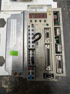 Used Yaskawa Electric Corp. SGDH-15DEY-12 Servopack