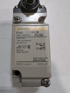 Used Omron Limit Switch D4A-1101N New In Box