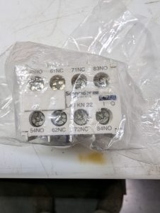 Used Schneider Control Block Aux LA1KN22 New