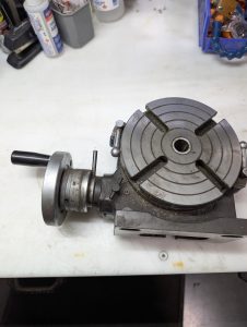 Used Milling Rotary Table HorzVertical 6 Inch 4 Slot