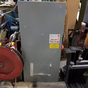Used Cutler Hammer 600v-230v Switchbox