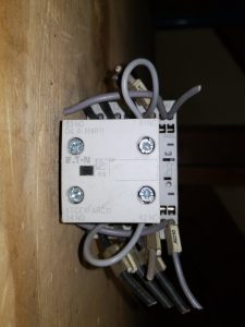 Used Eaton Moeller DIL MC9-01 With DIL A-XH122 Auxiliary