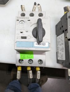 Used Siemens 3RV1021-4AA10 Thermo Magnetic Manual Motor Protector