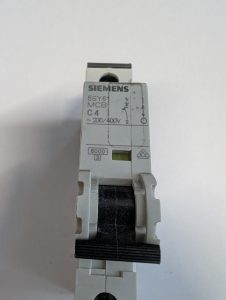 Used Siemens 5SY61 MCB C4 Circuit Breaker