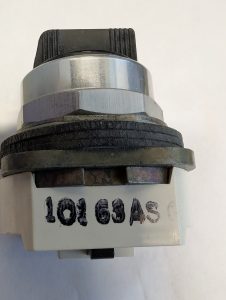 Used Allen-Bradley 800T 4-13 Selector Switch New In Box