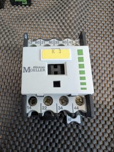 Used Klockner Moeller DIL R31 Contactor With 21 028 Resistor