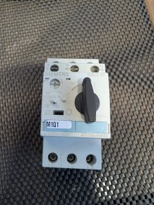 Used Siemens 3RV1021-0HA10 Thermo Magnetic Motor Protection Breaker