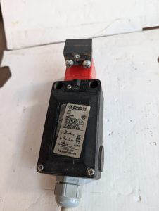 Used Pizzatto FS2996 D024 Interlock Safety Switch With actuator Lock