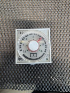 Used CDC TF24 Timer Relay Control With A Plug-In Finder 90.26 Base