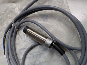 Used Allen Bradley 872C-A10N18-A2 Inductive Proximity Sensor New In Opened Bag