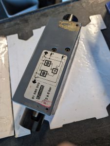 Used Crouzet 81580503 3B Pneumatic Two-Hand Safety Start Module