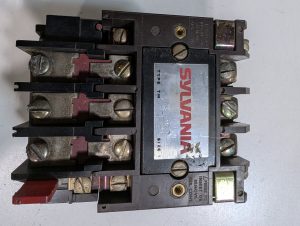 Used Sylvainia T13U031 Motor Starter & Contactor 600V
