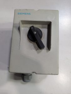 Used Siemens 3VU9133-2GA00 enclosed on-off Switch box